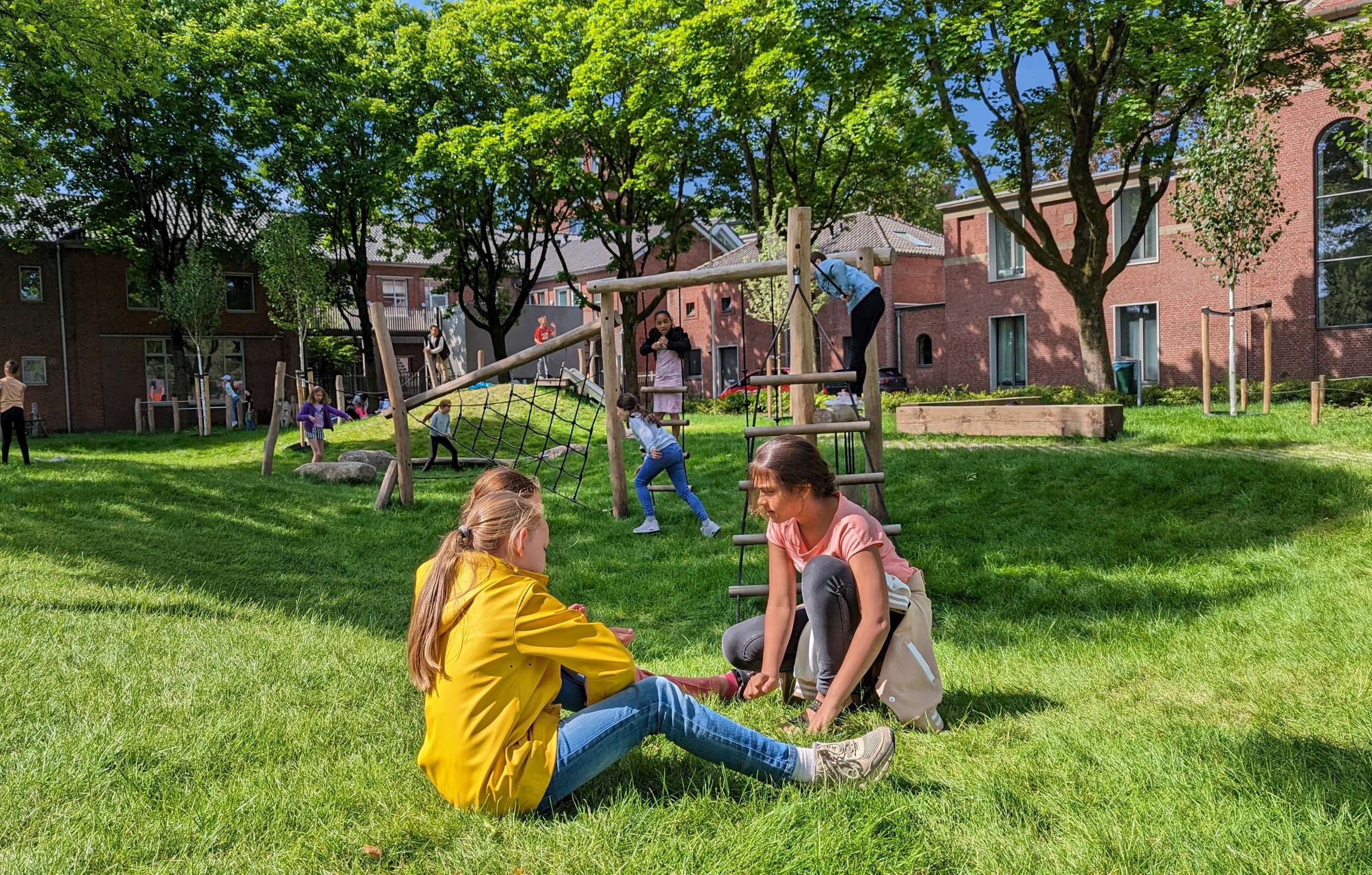 Samen buitenspelen op De Vijf Hoeven in Tilburg