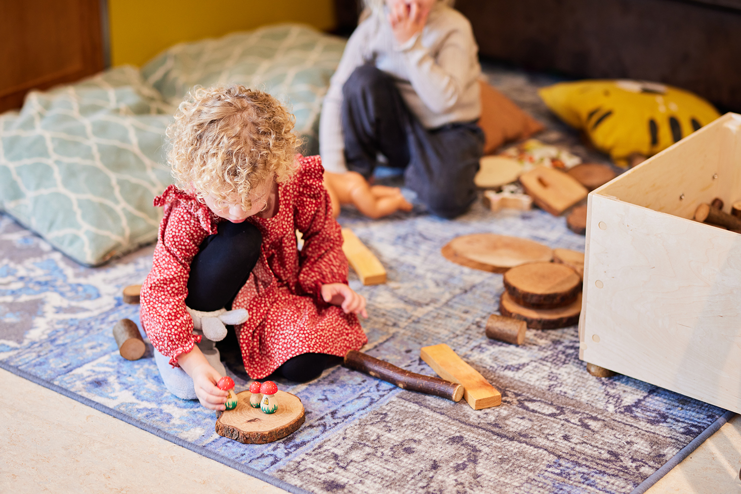Spelen op het kleed