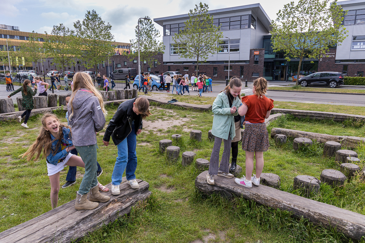 klinkers middenbouw buiten spel