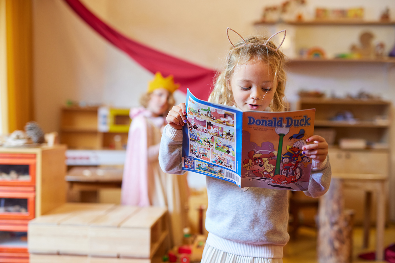 Mila boekje en Febe poppenhoek