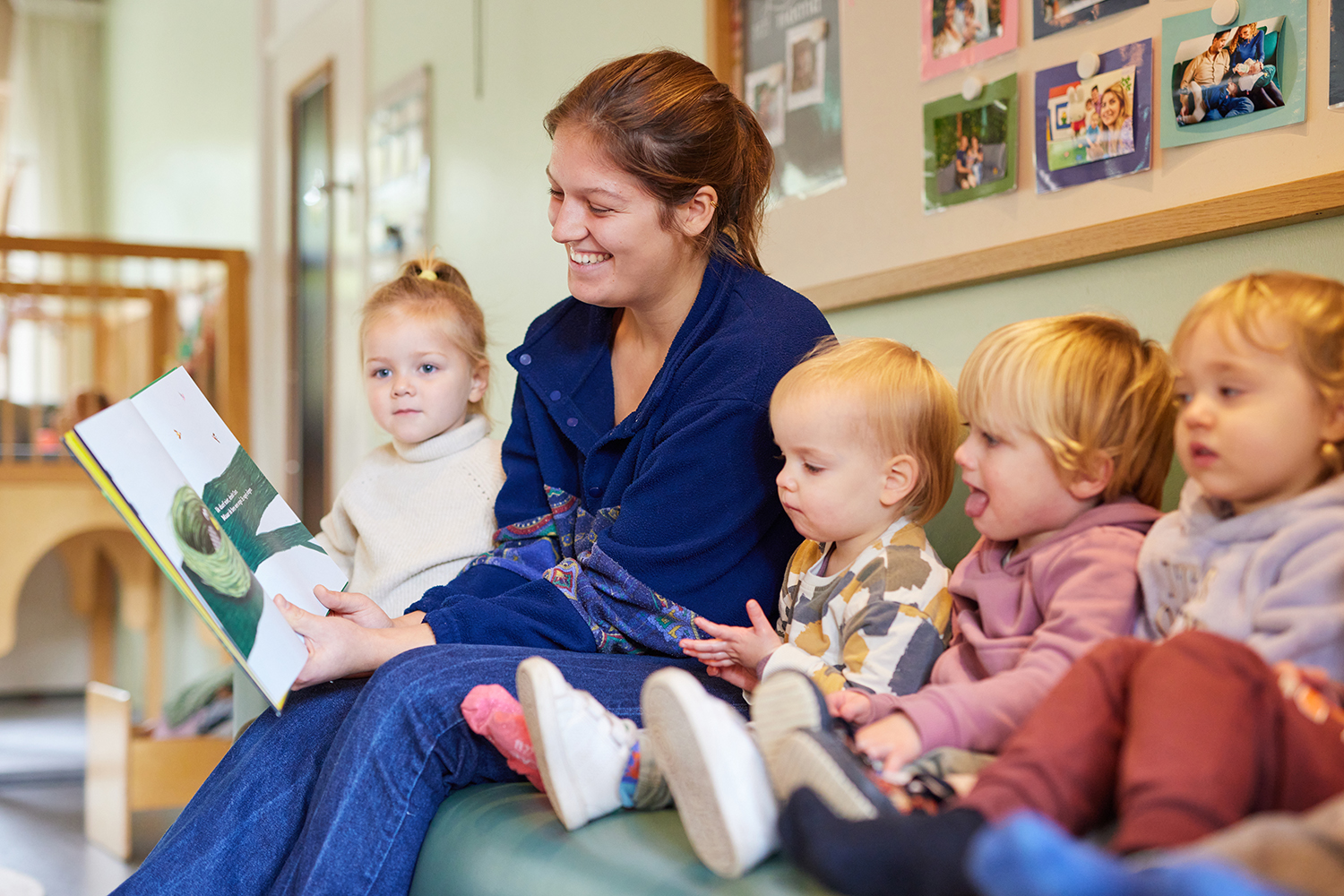 voorlezen op kinderdagverblijf Willemijntje